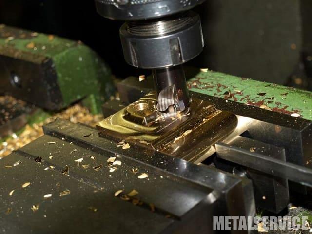 Фрезерные работы и фрезеровка металла