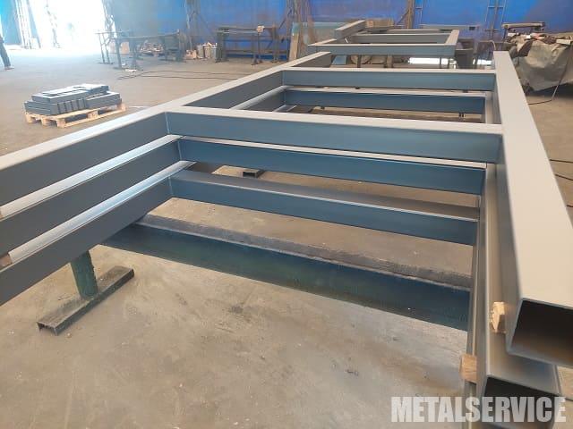 Лифтовая шахта металлоконструкции