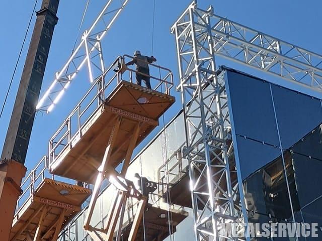 Фасадные металлоконструкции декоративные